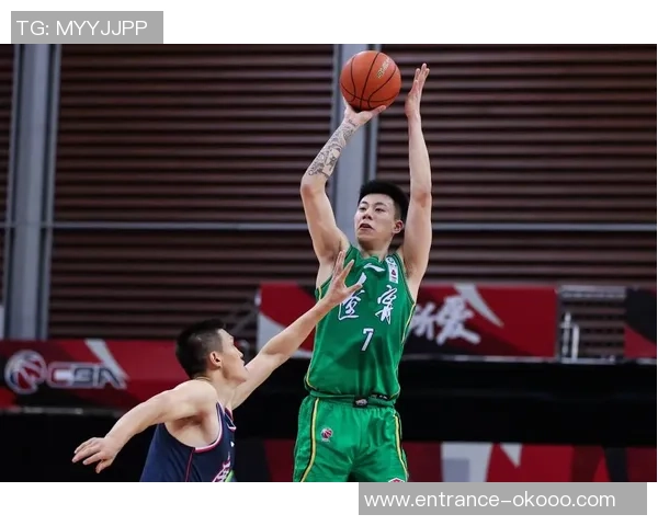 张镇麟的篮球之路：从青涩少年到CBA明星的成长历程与辉煌瞬间